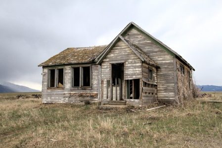 Koszt ubezpieczenia domu drewnianego